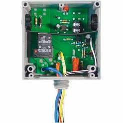 RIB® Enclosed Relay RIBTE01B, Hi/Low Sep, 20A, SPDT, 120VAC Power, 5-30VAC/DC Control