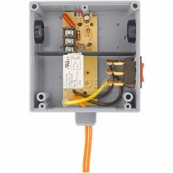 RIB® T Style Relay RIBTU1S, Enclosed, Hi/Low Sep. 10A, SPST, 10-30VAC/DC/120VAC, Override